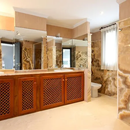 Holiday home Simvid